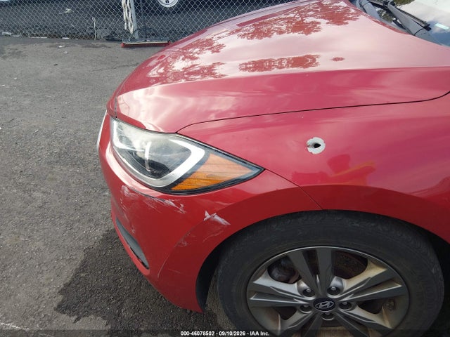 2018 Hyundai Elantra Sel მანქანა იყიდება აუქციონზე, vin: 5NPD84LF4JH250511, აუქციონის ნომერი: 46078502