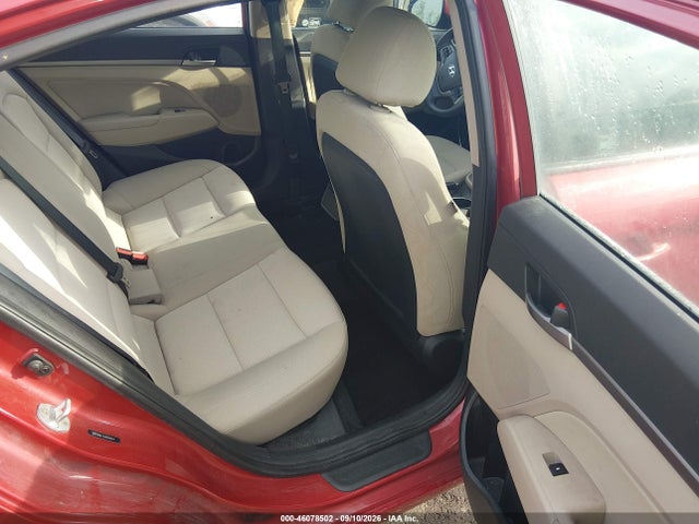 2018 Hyundai Elantra Sel მანქანა იყიდება აუქციონზე, vin: 5NPD84LF4JH250511, აუქციონის ნომერი: 46078502