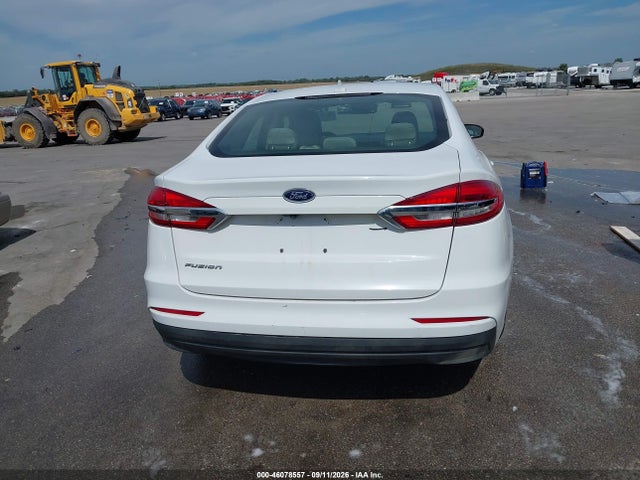 46078557 :رقم المزاد ، 3FA6P0G71LR126712 vin ، 2020 Ford Fusion S مزاد بيع
