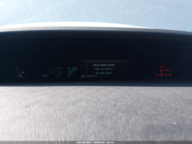 JTDKN3DUXF0403288 Toyota Prius Two