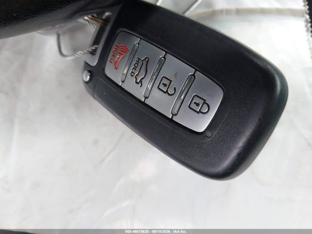 2013 Hyundai Elantra Limited მანქანა იყიდება აუქციონზე, vin: 5NPDH4AEXDH251998, აუქციონის ნომერი: 46078628