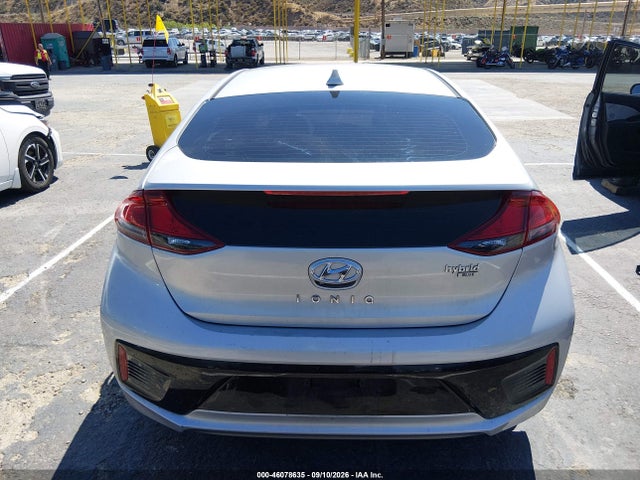 46078635 :رقم المزاد ، KMHC65LC0JU060526 vin ، 2018 Hyundai Ioniq Hybrid Blue مزاد بيع