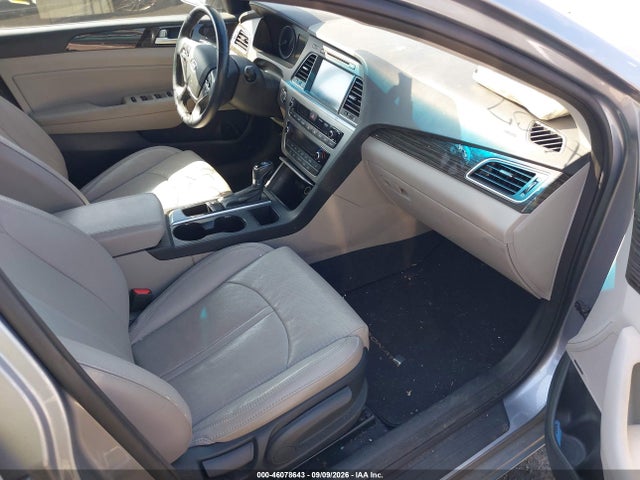 46078643 :رقم المزاد ، 5NPE24AA6FH161513 vin ، 2015 Hyundai Sonata Eco مزاد بيع