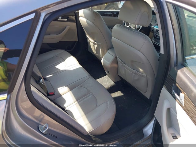 46078643 :رقم المزاد ، 5NPE24AA6FH161513 vin ، 2015 Hyundai Sonata Eco مزاد بيع