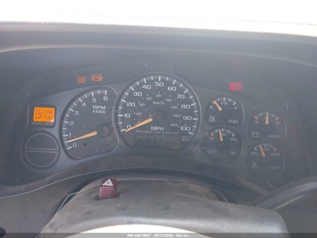 46078697 :رقم المزاد ، 1GNEC13Z32R135105 vin ، 2002 Chevrolet Tahoe Ls مزاد بيع