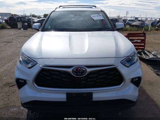 2022 Toyota Highlander Hybrid Xle მანქანა იყიდება აუქციონზე, vin: 5TDHBRCH3NS553300, აუქციონის ნომერი: 46078698