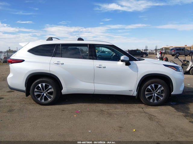 2022 Toyota Highlander Hybrid Xle მანქანა იყიდება აუქციონზე, vin: 5TDHBRCH3NS553300, აუქციონის ნომერი: 46078698