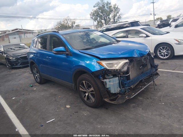 Auction sale of the 2017 Toyota Rav4 Xle, vin: JTMRFREV4HJ171953, lot number: 46078699