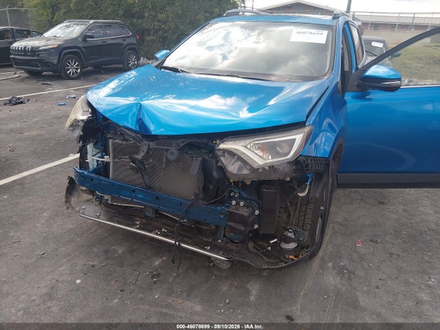 Aukcja sprzedaży 2017 Toyota Rav4 Xle, vin: JTMRFREV4HJ171953, numer aukcji: 46078699