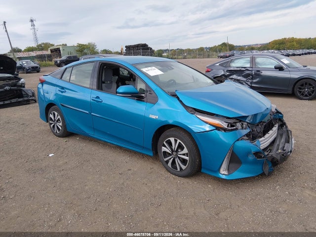 2018 Toyota Prius Prime Plus მანქანა იყიდება აუქციონზე, vin: JTDKARFPXJ3098520, აუქციონის ნომერი: 46078706