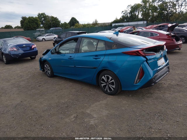 2018 Toyota Prius Prime Plus მანქანა იყიდება აუქციონზე, vin: JTDKARFPXJ3098520, აუქციონის ნომერი: 46078706