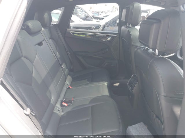 Porsche Macan T 2026 WP1AA2A57TLB11945 Image 8