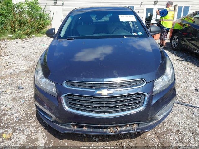 46078799 :رقم المزاد ، 1G1PA5SG7F7287218 vin ، 2015 Chevrolet Cruze Ls Auto مزاد بيع