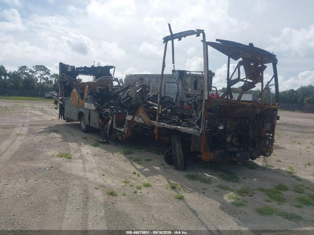 Aukcja sprzedaży 1999 Ford F550 Super Duty Stripped Chass, vin: 3FCNF53S9XJA07813, numer aukcji: 46078801