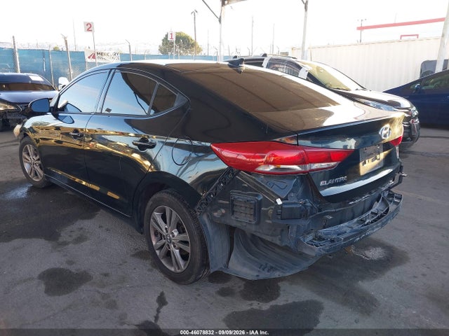Hyundai ELANTRA SEL 2018 5NPD84LF2JH221718 Image 3