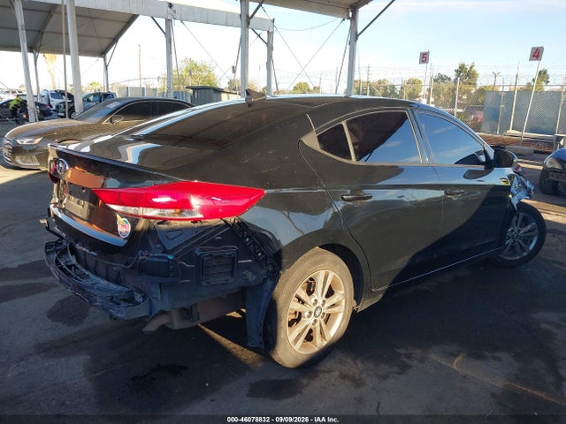 Hyundai ELANTRA SEL 2018 5NPD84LF2JH221718 Image 4