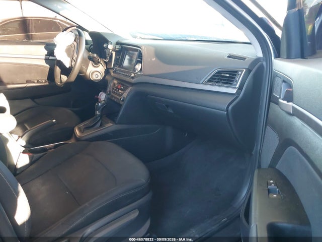 Hyundai ELANTRA SEL 2018 5NPD84LF2JH221718 Image 5