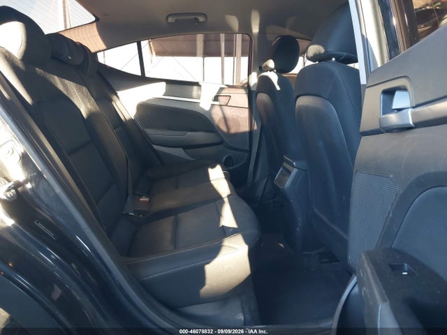 Hyundai ELANTRA SEL 2018 5NPD84LF2JH221718 Image 8