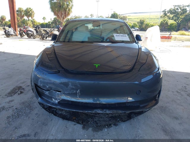 Tesla Model 3 Long Range/mid Range 2018 5YJ3E1EA0JF166771 Image 10