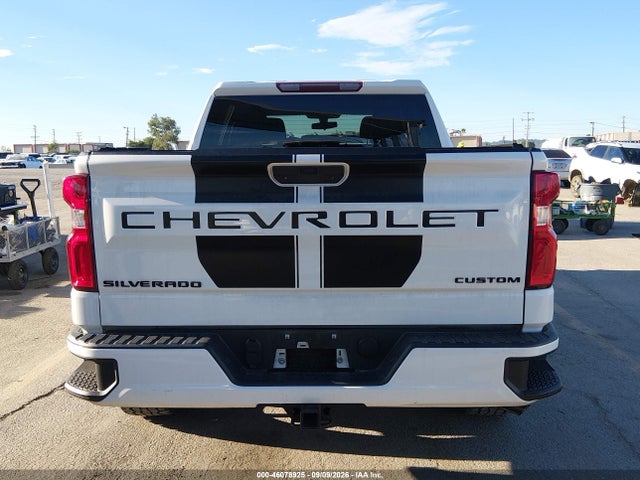 2021 Chevrolet Silverado 1500 4wd  Short Bed Custom მანქანა იყიდება აუქციონზე, vin: 1GCPYBEK0MZ261093, აუქციონის ნომერი: 46078925