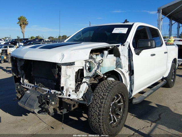 2021 Chevrolet Silverado 1500 4wd  Short Bed Custom მანქანა იყიდება აუქციონზე, vin: 1GCPYBEK0MZ261093, აუქციონის ნომერი: 46078925
