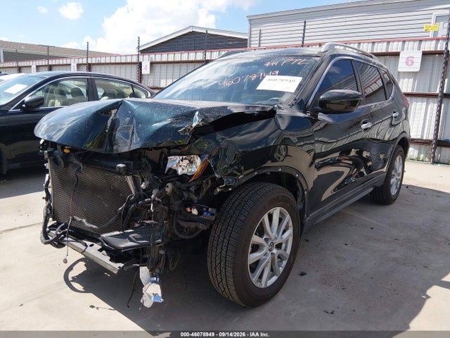 2018 Nissan Rogue Sv მანქანა იყიდება აუქციონზე, vin: 5N1AT2MV4JC827170, აუქციონის ნომერი: 46078949