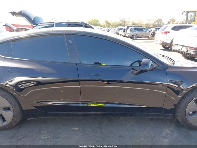 Tesla Model 3 Rear-wheel Drive 2023 5YJ3E1EA3PF548303 Image 13