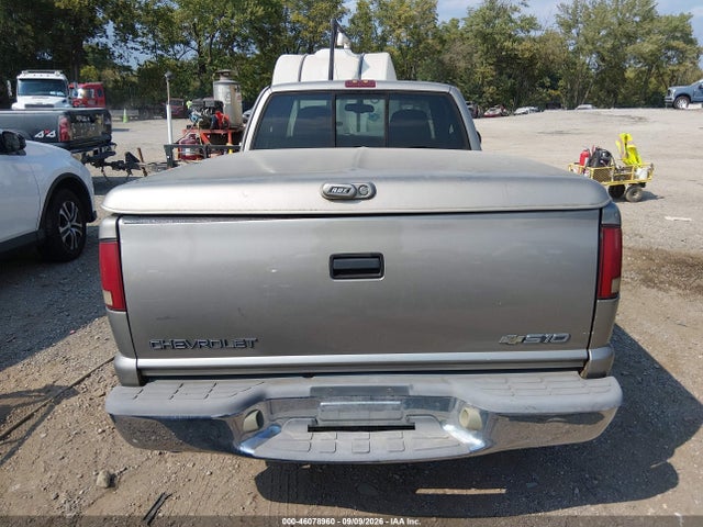 46078960 :رقم المزاد ، 1GCCS19W6Y8246374 vin ، 2000 Chevrolet S-10 Ls مزاد بيع