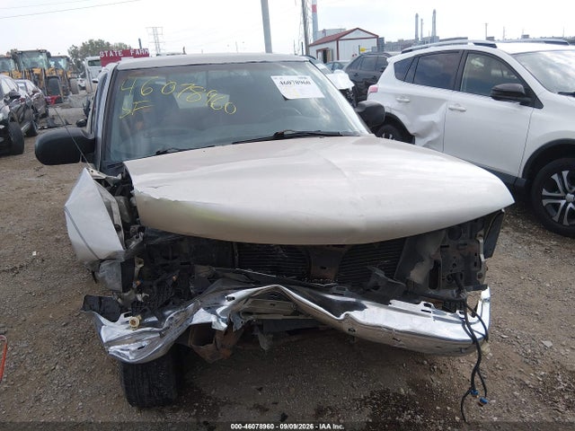 46078960 :رقم المزاد ، 1GCCS19W6Y8246374 vin ، 2000 Chevrolet S-10 Ls مزاد بيع