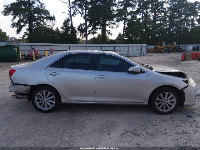 46078963 :رقم المزاد ، 4T4BF1FK4CR183696 vin ، 2012 Toyota Camry Xle مزاد بيع