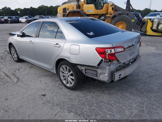 46078963 :رقم المزاد ، 4T4BF1FK4CR183696 vin ، 2012 Toyota Camry Xle مزاد بيع