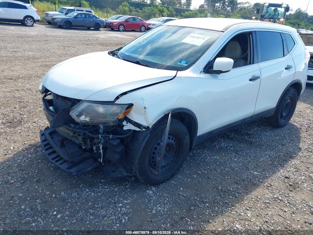 2016 Nissan Rogue S მანქანა იყიდება აუქციონზე, vin: 5N1AT2MV1GC832741, აუქციონის ნომერი: 46078979