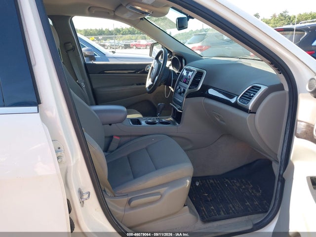 Продаж на аукціоні авто 2012 Jeep Grand Cherokee Laredo, vin: 1C4RJFAG6CC175794, номер лоту: 46079064