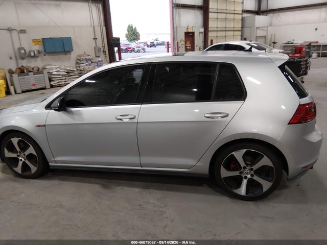 Продажа на аукционе авто 2015 Volkswagen Golf Gti 2.0t Se 4-door, vin: 3VW5T7AUXFM063911, номер лота: 46079067