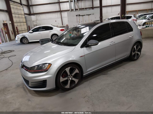 Продажа на аукционе авто 2015 Volkswagen Golf Gti 2.0t Se 4-door, vin: 3VW5T7AUXFM063911, номер лота: 46079067