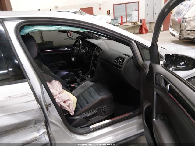 Продажа на аукционе авто 2015 Volkswagen Golf Gti 2.0t Se 4-door, vin: 3VW5T7AUXFM063911, номер лота: 46079067