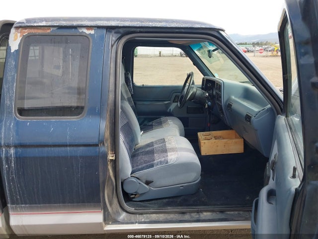 1992 Ford Ranger Super Cab მანქანა იყიდება აუქციონზე, vin: 1FTCR14U1NPA83796, აუქციონის ნომერი: 46079125