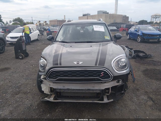 2017 Mini Countryman Cooper S მანქანა იყიდება აუქციონზე, vin: WMZYT5C3XH3D81348, აუქციონის ნომერი: 46079131