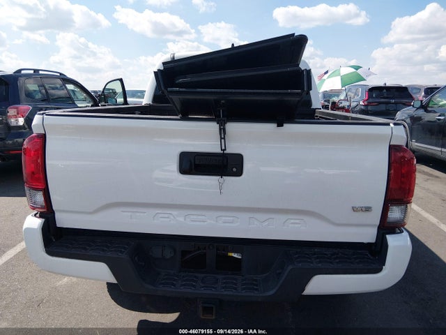 2022 Toyota Tacoma Sr5 V6 მანქანა იყიდება აუქციონზე, vin: 3TMAZ5CNXNM172118, აუქციონის ნომერი: 46079155