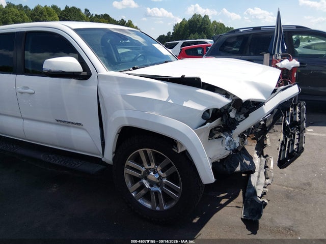 2022 Toyota Tacoma Sr5 V6 მანქანა იყიდება აუქციონზე, vin: 3TMAZ5CNXNM172118, აუქციონის ნომერი: 46079155