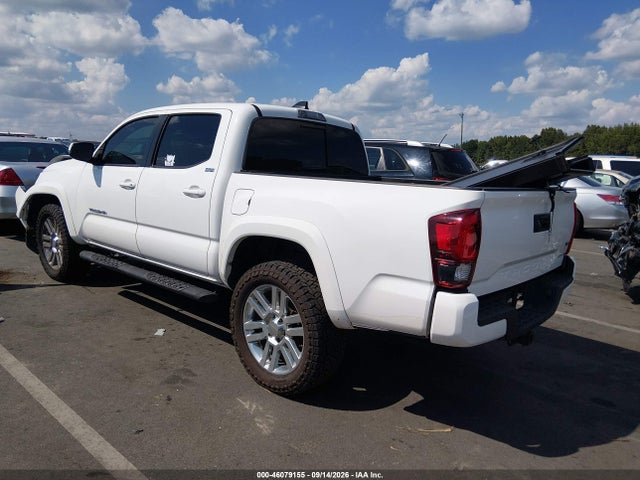 2022 Toyota Tacoma Sr5 V6 მანქანა იყიდება აუქციონზე, vin: 3TMAZ5CNXNM172118, აუქციონის ნომერი: 46079155