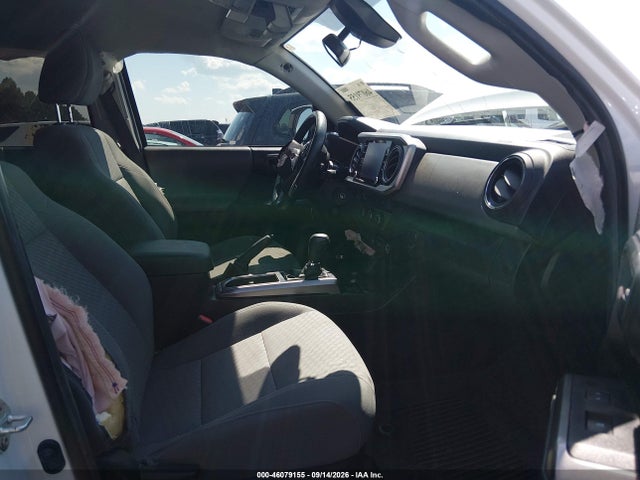 2022 Toyota Tacoma Sr5 V6 მანქანა იყიდება აუქციონზე, vin: 3TMAZ5CNXNM172118, აუქციონის ნომერი: 46079155