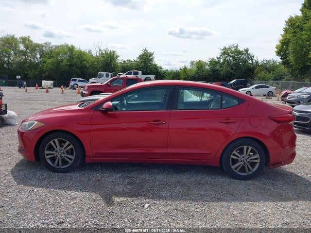 Продажа на аукционе авто 2017 Hyundai Elantra Se, vin: 5NPD84LFXHH031272, номер лота: 46079161