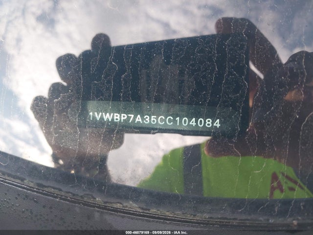 2012 Volkswagen Passat 2.5l Se მანქანა იყიდება აუქციონზე, vin: 1VWBP7A35CC104084, აუქციონის ნომერი: 46079169