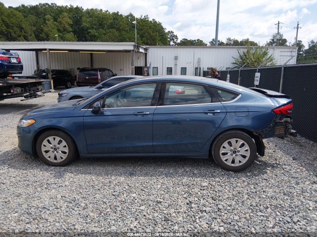46079172 :رقم المزاد ، 3FA6P0G75KR160134 vin ، 2019 Ford Fusion S مزاد بيع