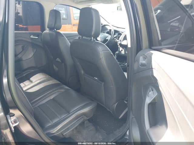 46079202 :رقم المزاد ، 1FMCU9J95JUD27227 vin ، 2018 Ford Escape Titanium مزاد بيع