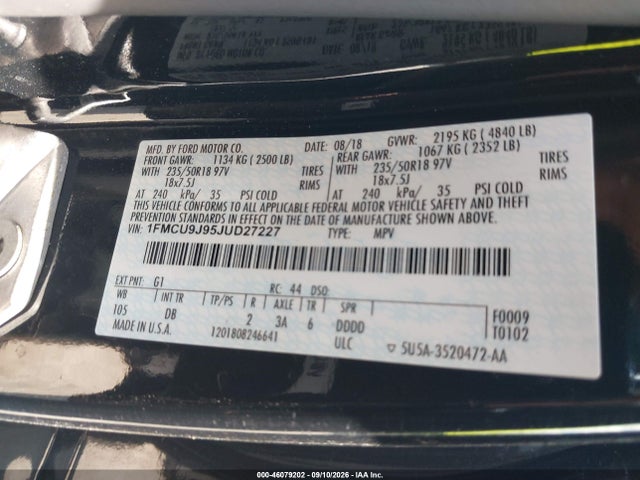 46079202 :رقم المزاد ، 1FMCU9J95JUD27227 vin ، 2018 Ford Escape Titanium مزاد بيع