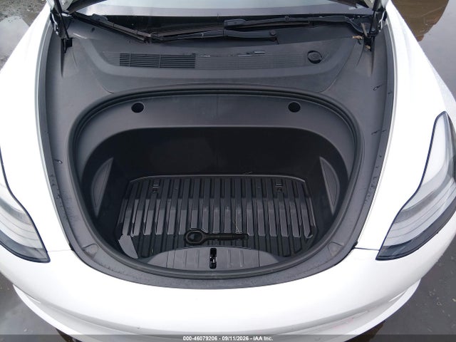 46079206 :رقم المزاد ، 5YJ3E1EB2NF163773 vin ، 2022 Tesla Model 3 Long Range Dual Motor All-wheel Drive مزاد بيع