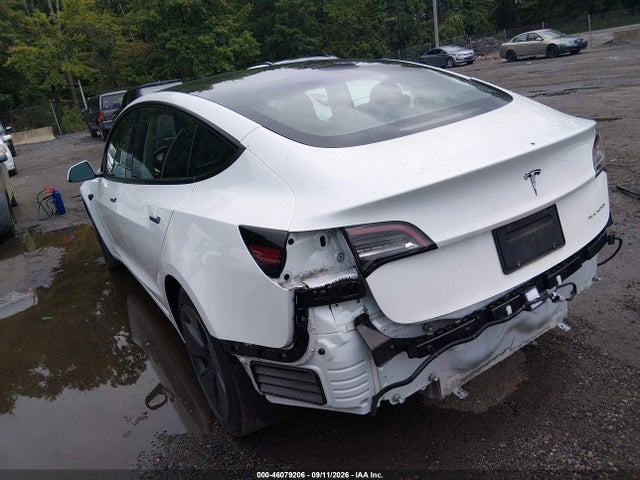 46079206 :رقم المزاد ، 5YJ3E1EB2NF163773 vin ، 2022 Tesla Model 3 Long Range Dual Motor All-wheel Drive مزاد بيع