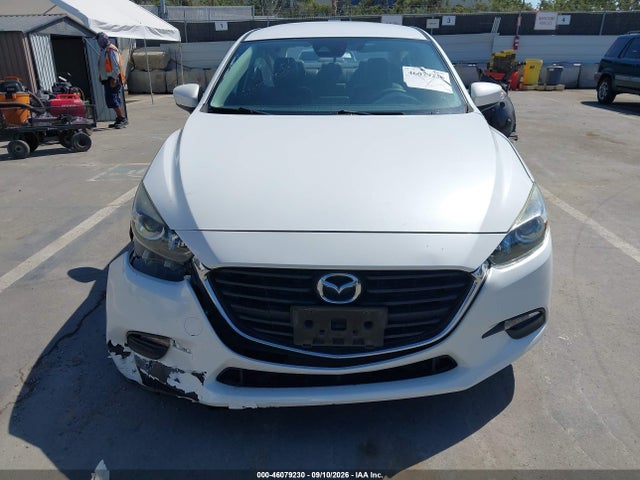 2018 Mazda Mazda3 Touring მანქანა იყიდება აუქციონზე, vin: 3MZBN1V31JM202375, აუქციონის ნომერი: 46079230